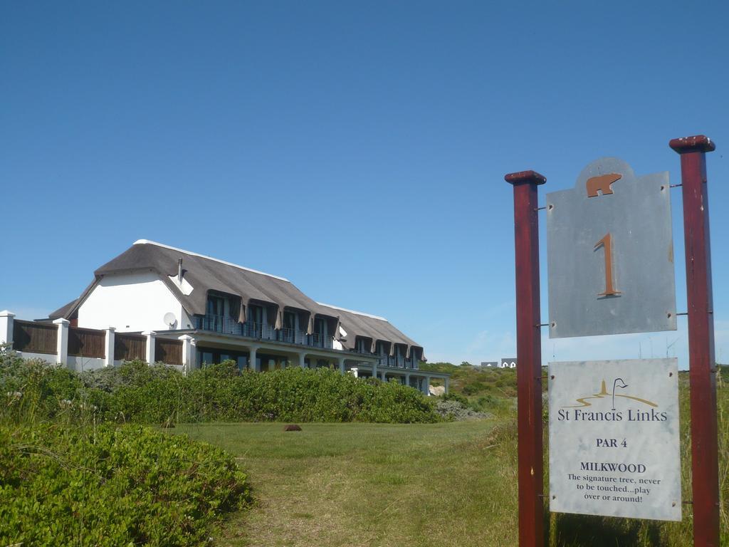 St Francis Golf Lodge Сент-Френсис-Бей Экстерьер фото
