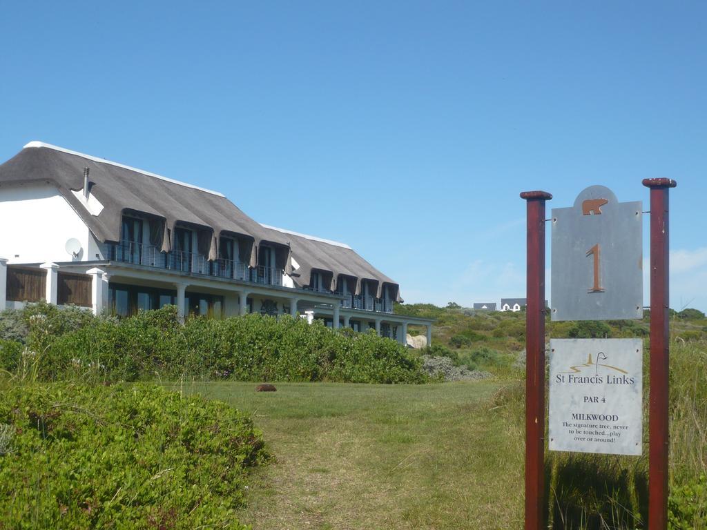 St Francis Golf Lodge Сент-Френсис-Бей Экстерьер фото